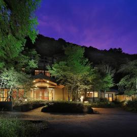 鹿覗きの湯つるや, Hotel in Nakanojo