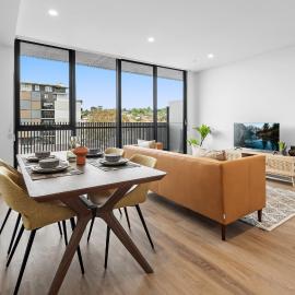 Modern Apartment on Burgundy precinct & Parklands