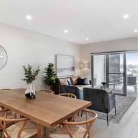 3-Bed Apartment in Beautiful Kiama with Study Nook