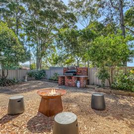 Spacious 2-Bed Townhouse with BBQ by the Beach