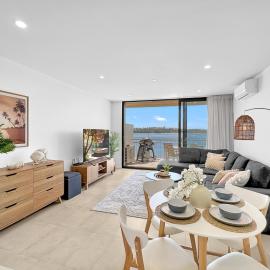 Modern 1-Bedroom Apt with Sweeping Water Views