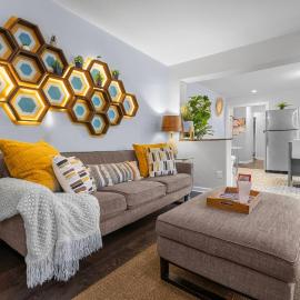 *Super close to Hospitals|UAB|Open fl plan|2 bdr, hotel i Birmingham