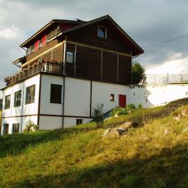 Villa AdiArt, hotell i Arda