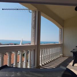 Elizabeta Apartments, Hotel in Nin