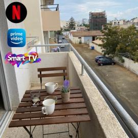 Larnaca Comfort Rooms With Smart TV & Netflix