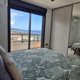 Appartements sur le littoral TROIS BASSINS, hotel in Trois Bassins