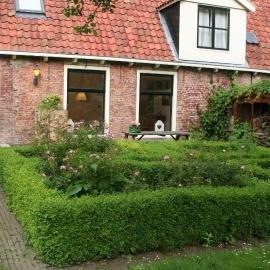 Appartement Torenzicht - Leeuwarden, hotel di Marssum