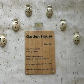 Garden House, khách sạn ở Al Ḩamrāʼ