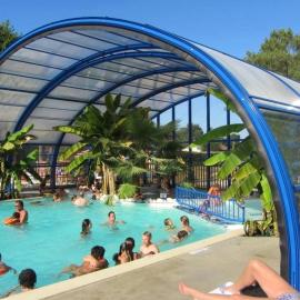 ZEcamping 4 étoiles familial animaux acceptés familial piscine couverte, Hotel in Aureilhan
