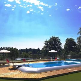 ZEcamping 3 étoiles dog friendly bien-être piscine au bord dun lac, hotel i Loudéac