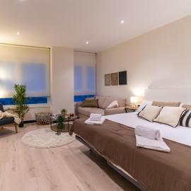 Rental Room Paseo Zorrilla 8 Coliving, Hotel in Valladolid