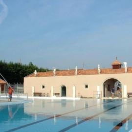 ZEcamping 3 étoiles animaux acceptés tennis piscine, hotel Verteillac városában