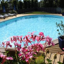 ZEcamping 3 étoiles piscine chauffée dog friendly locatif TV clim 31m2, hotel sa Sorèze