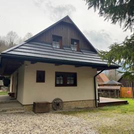 Chata za potokom, Hotel in Terchová