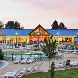 ZEcamping 5 étoiles espace avec piscine chauffée animations et restaurant