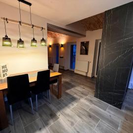 ADLOF Apartment, hotel in Jablonec nad Nisou