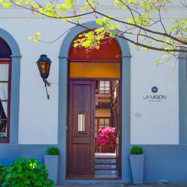 Hotel La Mision, hotel v destinaci Colonia del Sacramento