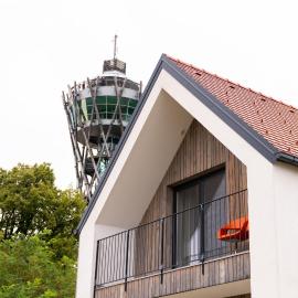 Hiša ob stolpu, hotel a Lendava