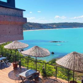 Marina Boutique Hotel Istanbul Airport, hotel i Karaburun