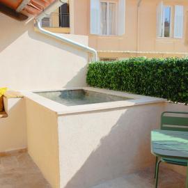 Suite Cigale Jaune avec terrasse et piscine à Antibes