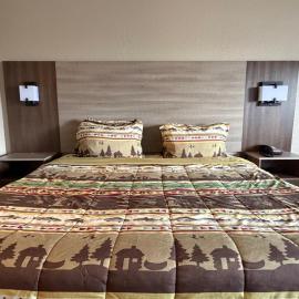 Booneslick Lodge - Neosho, hotel en Neosho