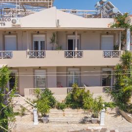 El Greco Apartments, hotelli Istrossa