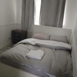 APEX HOUSE Le Hope ENSUITE