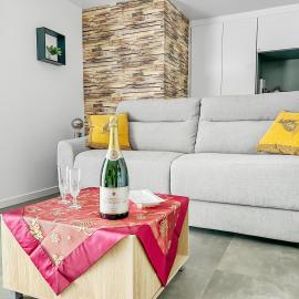 Studio moderne, cosy, parking, parfait en duo, hotel i Geispolsheim