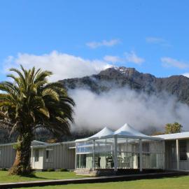 Franz Josef Oasis, hotel u gradu Franc Jozef