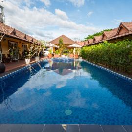 Hello Kampot Resort