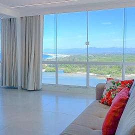 Cobertura com vista panorâmica, piscina, garagem e churrasqueira