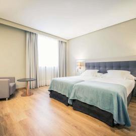 Hotel Carlton Rioja, hôtel à Logroño