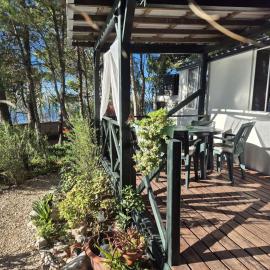 Camp Sita, Hotel in Vir