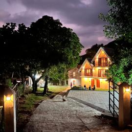 Riverston Grand Villas, Hotel in Meda-Ela