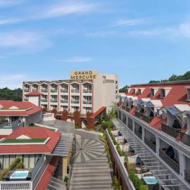 Grand Mercure Goa Candolim - An Accor Hotels Brand, hotel sa Candolim
