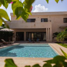 Maison Inaya، فندق في Ngaring