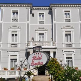 리미니에 위치한 호텔 Esedra Hotel