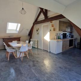 Maison au coeur des Châteaux de la Loire, хотел в Seuilly