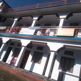 Hotel B M AND SONS, khách sạn ở Phata