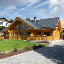 Luxus Blockhaus Willingen - Panoramablick, direkt am Skilift
