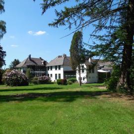 Appartement im Gutshaus, hotel u gradu Staufenberg