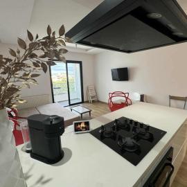 New Sweet Home Soukra