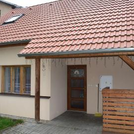 Pohodový domek, hotel a Čkyně