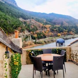 L' instant cosy climatisé, hotel v destinácii Sisteron