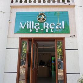Hotel Villa Real، فندق في كراتو