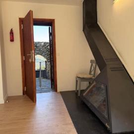 Casa Relajante de pueblo en Darria, готель у місті Dorria