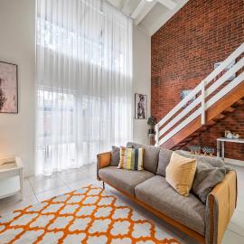 Norwood Urban Sanctuary Condo 2b1b free parking, Hotel in Kensington and Norwood