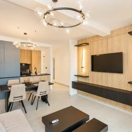 Apartments Villa Swissmonte 2, hotel in Đenovići