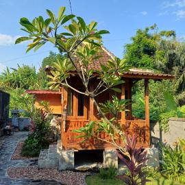Mondok Dini, Hotel in Ketewel