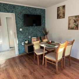 White House Apartments - Forest, hotel in Haskovo